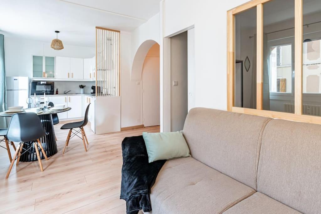 Casa Nena, Nid Douillet , Quartier Bsb, Republique * Dijon