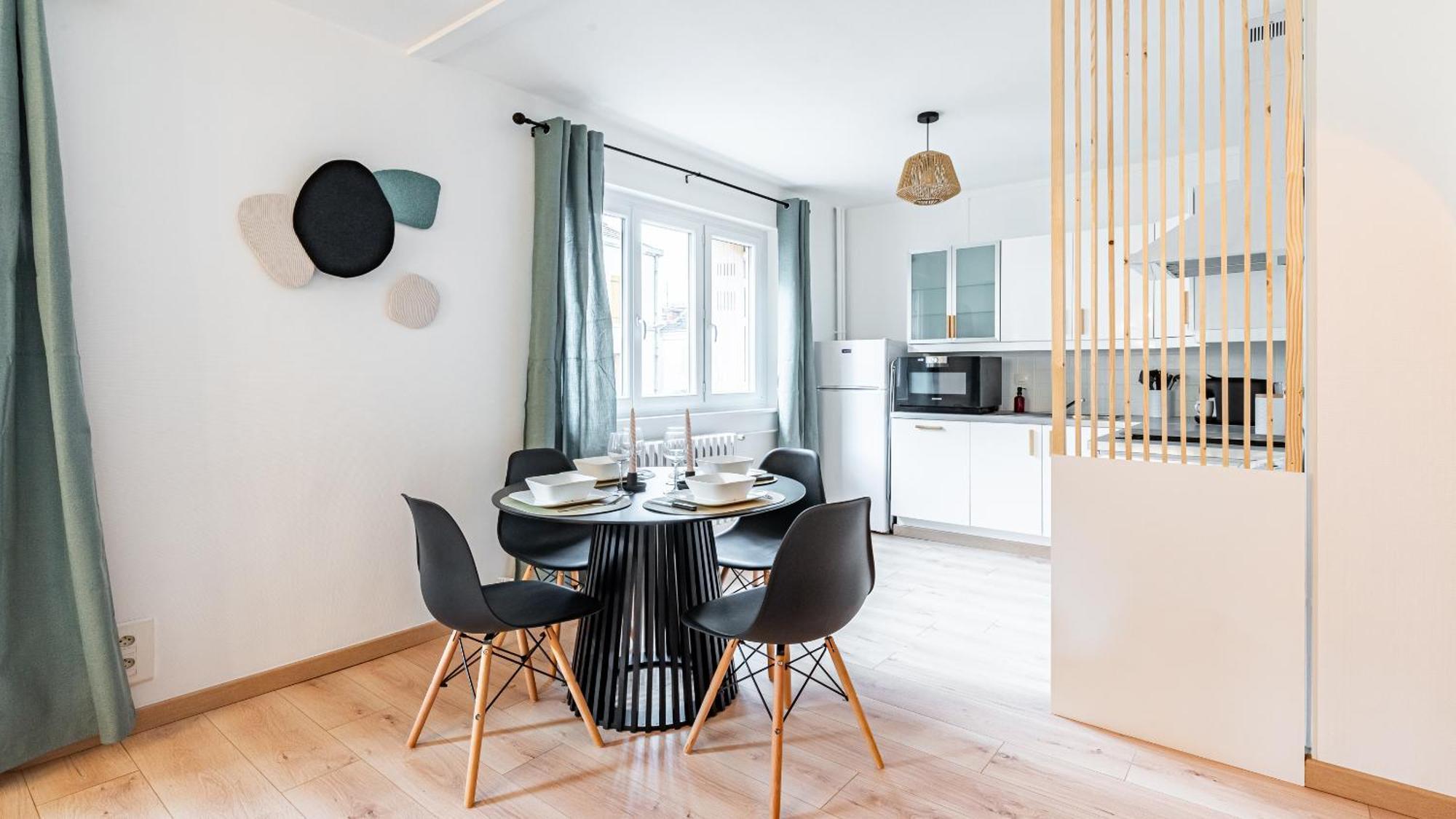 Apartment Casa Nena, Nid Douillet , Quartier Bsb, Republique *
